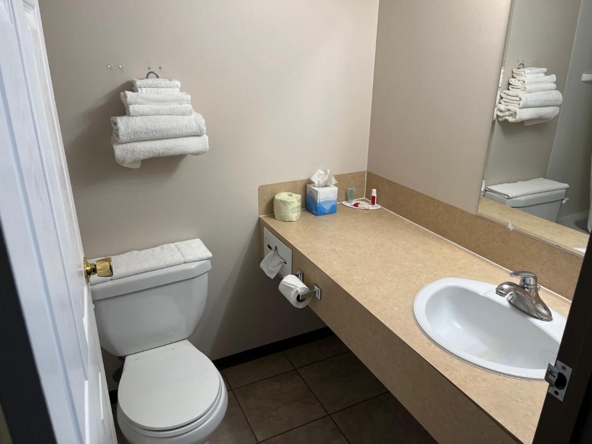 Best Stay Inn Melville Zewnętrze zdjęcie